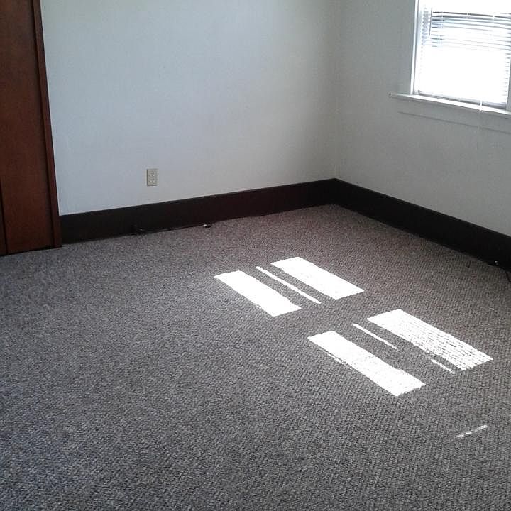 1st image of 257 E 6th St APT 3