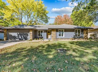 2835 W Maplewood St, Springfield, MO 65807