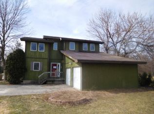 770 Daisy Ct, Seneca, IL 61360