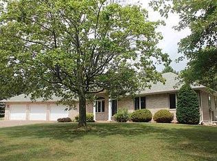 W6978 Sunrise Trl, Appleton, WI 54914