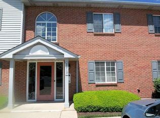 7913 Cheviot Rd APT 28, Cincinnati, OH 45247