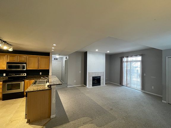 2nd image of 5770 Acorn Ln