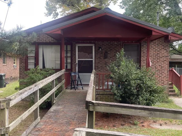 1206 Elvie Street SE, Wilson, NC 27893