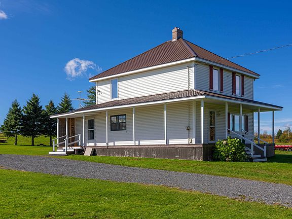 2nd image of 2390 Mount Stewart Rd