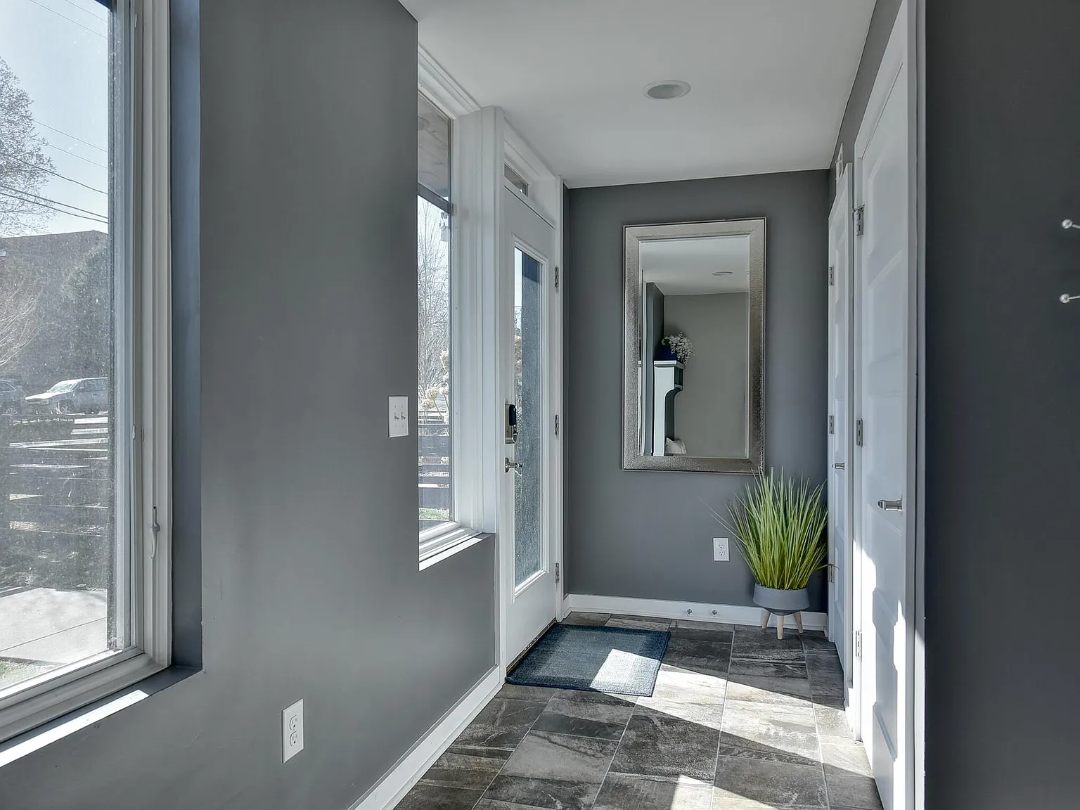 2 bed, 2.5 bath, 1190 sqft, $2,250 — Photo 4