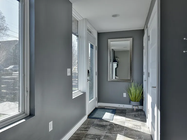 1234 S 10th St — Photo 4