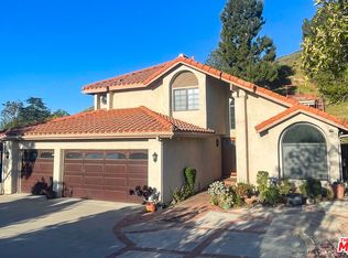 17611 Doric St, Granada Hills, CA 91344