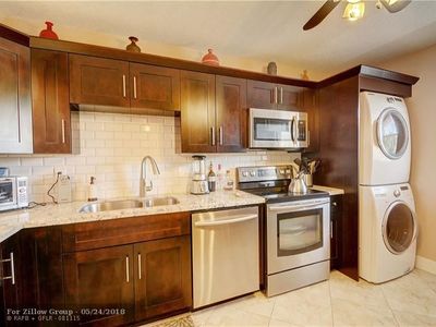 2850 Forest Hills Blvd APT 203, Pompano Beach, FL, 33065