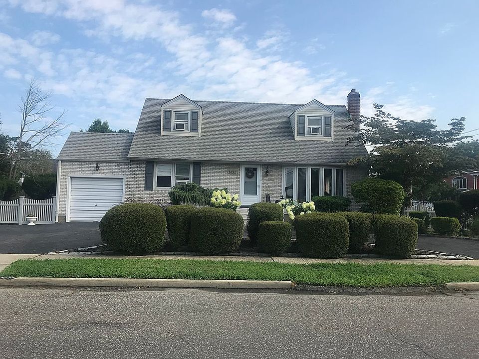 2nd image of 3635 Tonopah St
