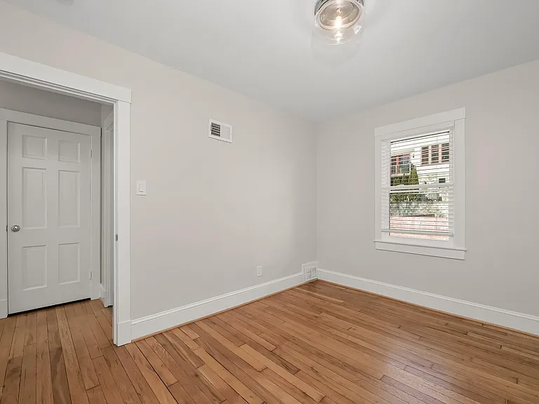 5031 V St NW — Photo 13