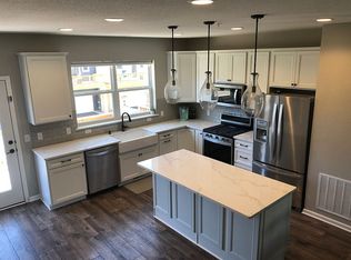 649 Satori Way, Chaska, MN 55318