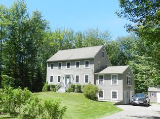 26 Fairway Dr, Kennebunk, ME 04043