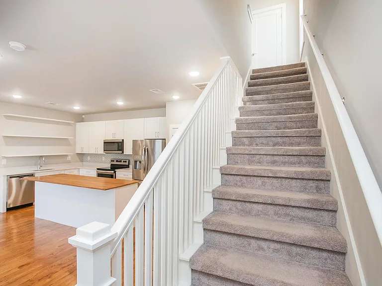 3637 Hydes Ferry Rd — Photo 29