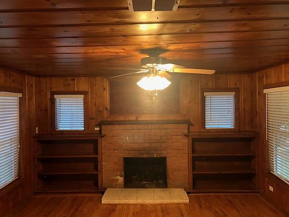 2nd image of 449 Speights Dr