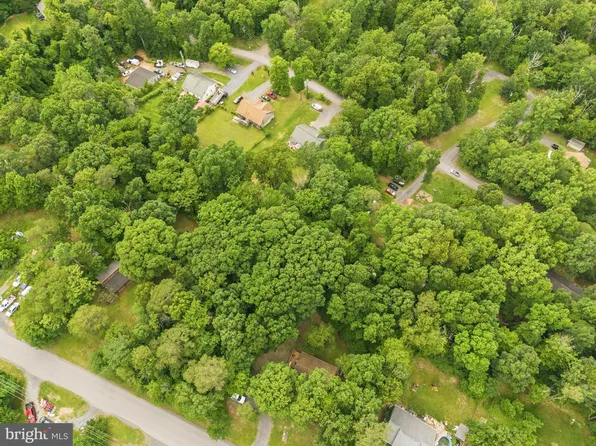 Western Ln, Front Royal, VA 22630