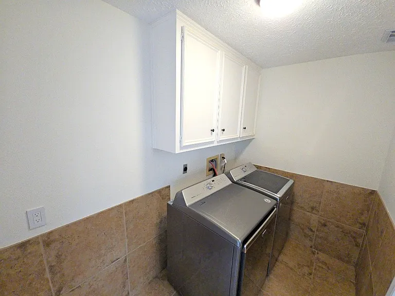 2502 Fairwind Dr — Photo 27