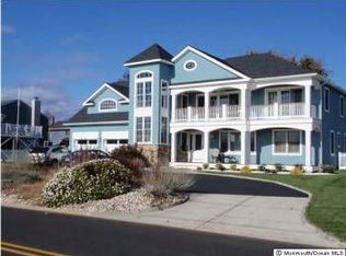 407 S Riverside Dr, Neptune, NJ 07753