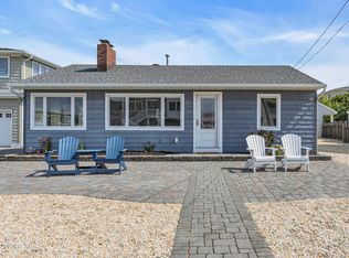 5 Dover Ave, Lavallette, NJ 08735