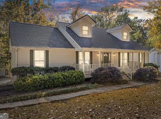 684 Oak Moss Dr, Lawrenceville, GA 30043