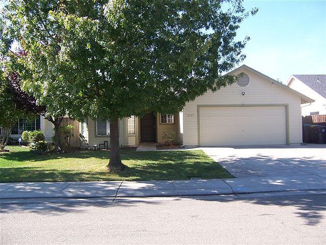 1st image of 2029 Grey Stone Dr