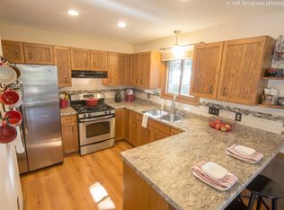 1617 Stardust Dr, Waukesha, WI 53186