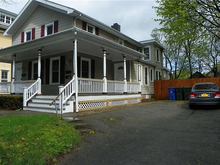 82 Adams St #1 — Photo 1