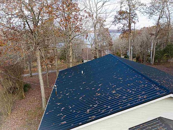 4th image of 97 Persimmon Pl