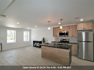 782 Grand St #1, Jersey City, NJ 07304