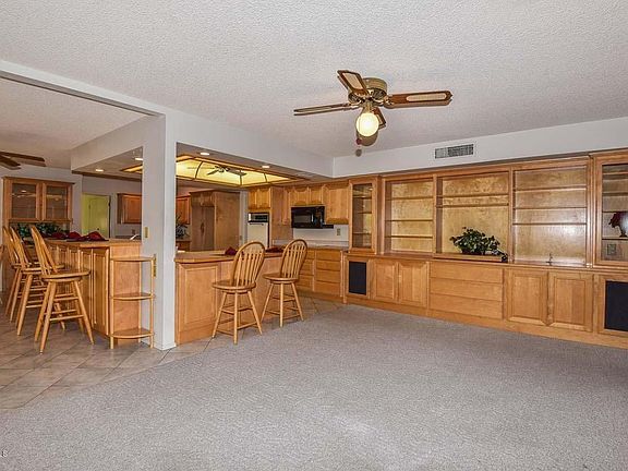 2nd image of 9303 W Garnette Dr
