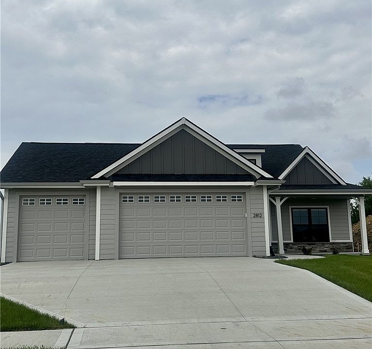 1st image of 2812 NW Cedarwood Dr