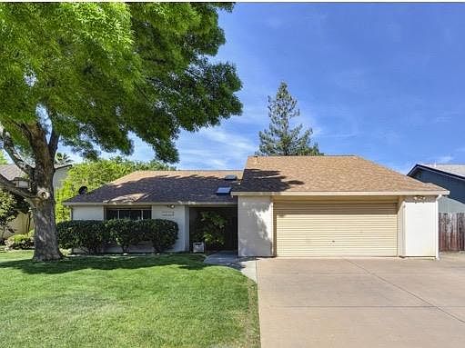 1st image of 2570 Buckeye Dr