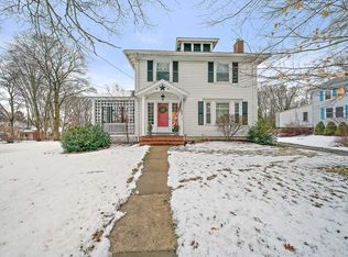 33 Pearl St, Bridgewater, MA 02324
