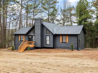 203 Melinda Ln, Woodstock, GA 30188