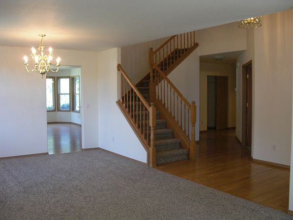 5th image of 22013 85th Avenue Ct E