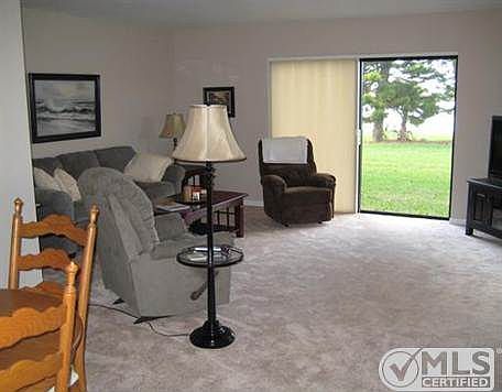 4th image of 3210 S Lakeview Cir APT 106