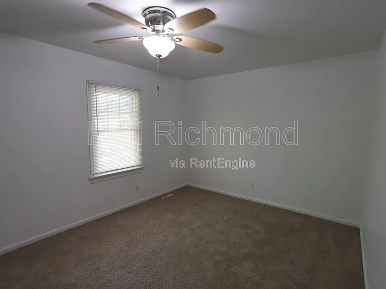 7843 Provincetown Dr — Photo 9