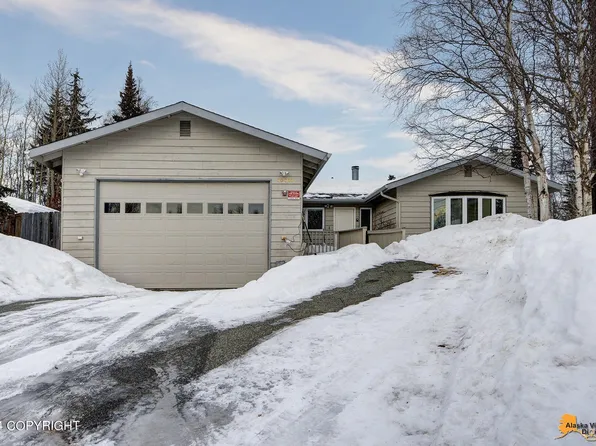 10011 Whale Bay Cir, Anchorage, AK 99515