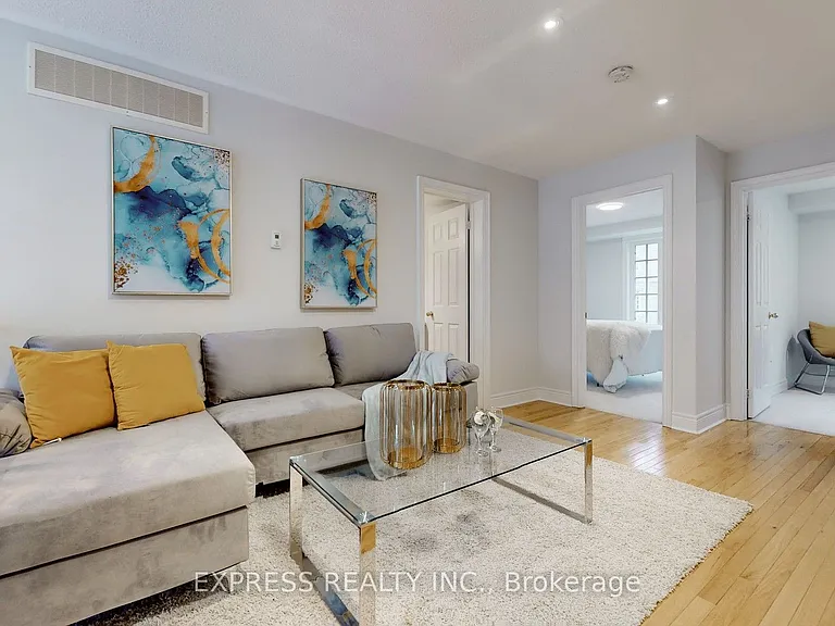 7 Mackenzies Stand Ave — Photo 25