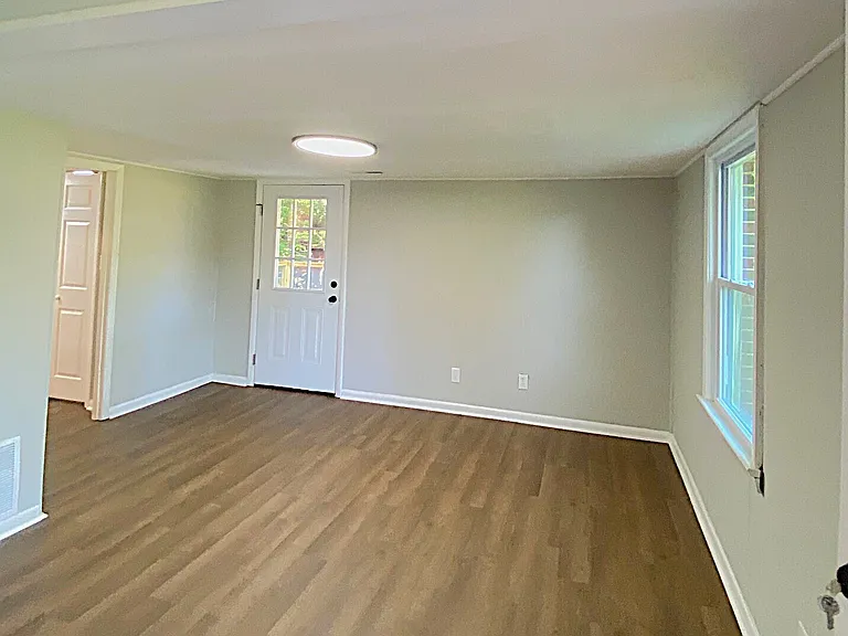 1367 Stripling Chapel Rd #A — Photo 4