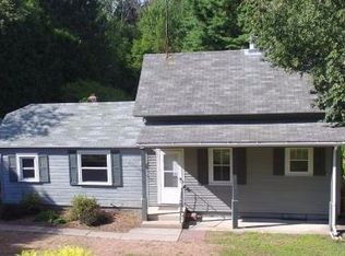 W8732 Cloverleaf Lake Rd, Clintonville, WI 54929