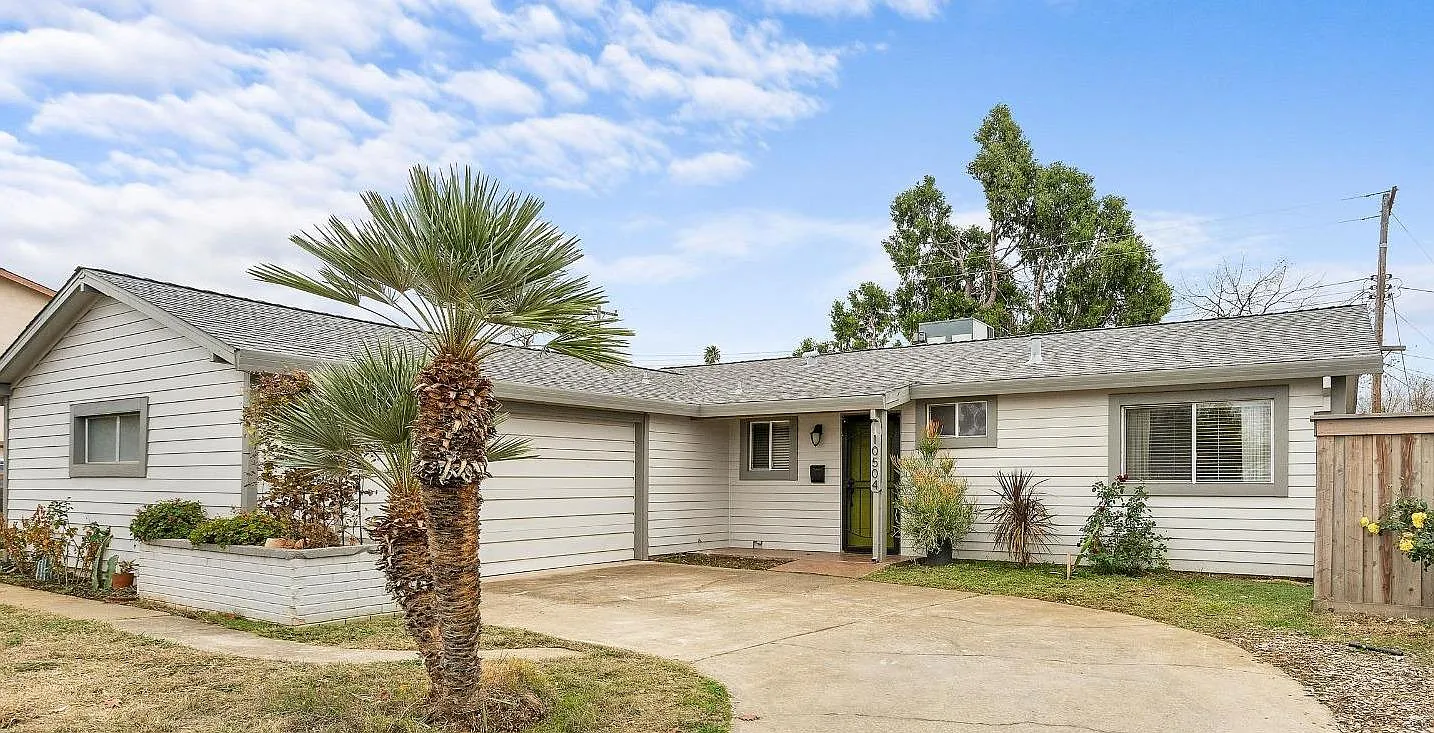 10504 Spaulding Way photo 1