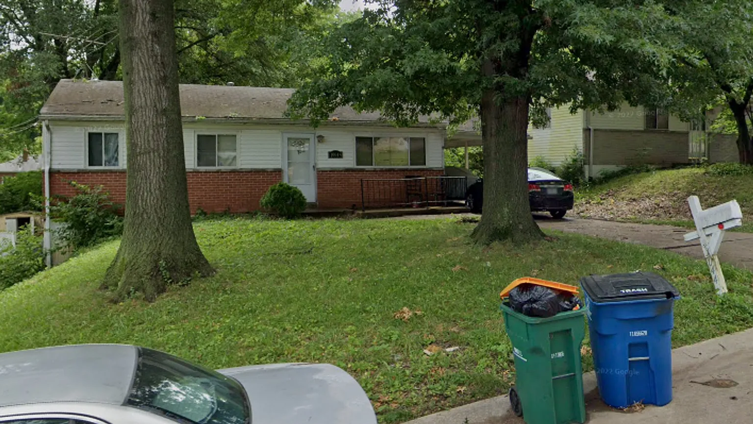 10044 Winkler Dr photo 1