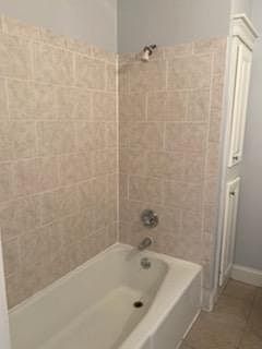 2nd image of 104 Elliott St