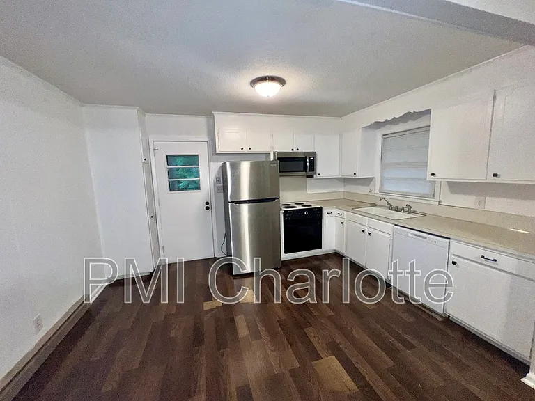 3017 Arnold Dr — Photo 8