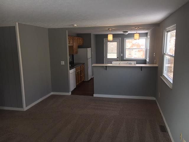 1st image of 3065 Deepwood Dr