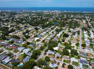 10875 Yunker Dr, Largo, FL 33774