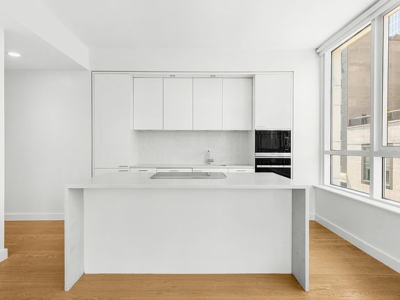 2nd image of 301 E 61st St APT 3B