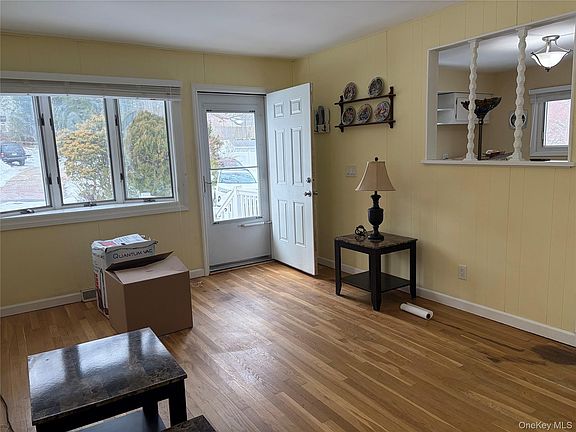 5th image of 41 Robin Road