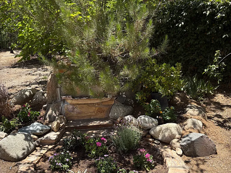524 Golden West Dr — Photo 41