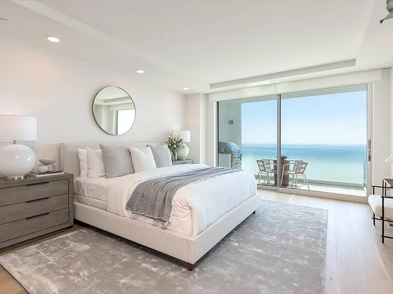 Sea View Villas — Photo 92